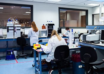 scientists working in the vitablend lab