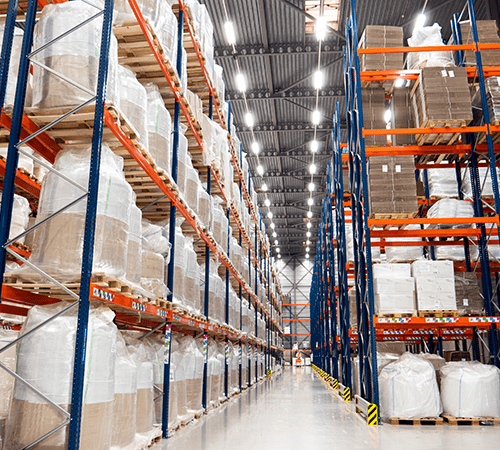 Vitablend US warehouse with stocked shelves